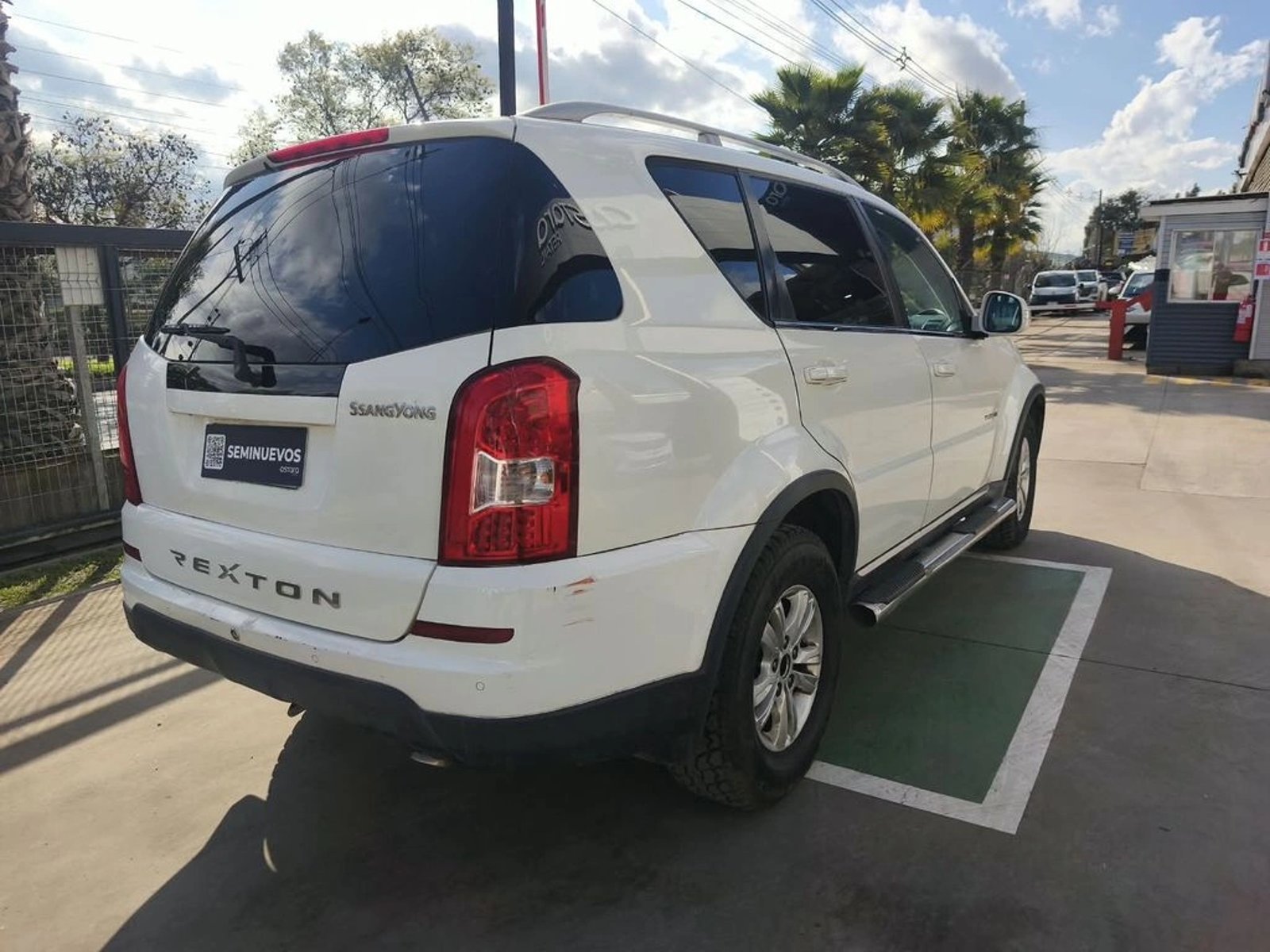 SsangYong REXTON 2.0 DIESEL 4X2 2014 - Imagen 6 de 20