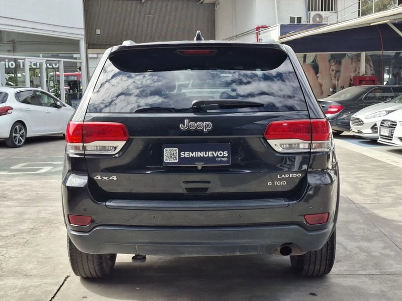 Jeep GRAND CHEROKEE 3.6 LIMITED AT 4X4 2015 - Imagen 7 de 20