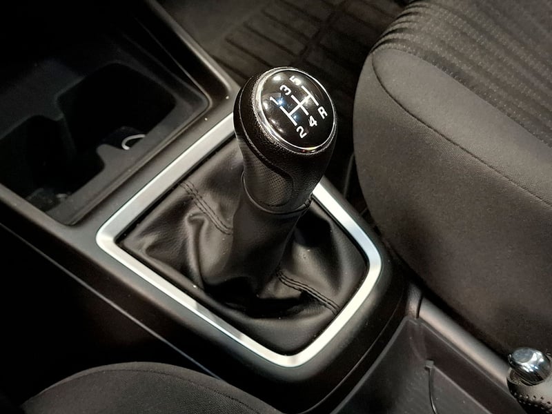 Suzuki DZIRE GLX 1.2 2023 - Imagen 16 de 20