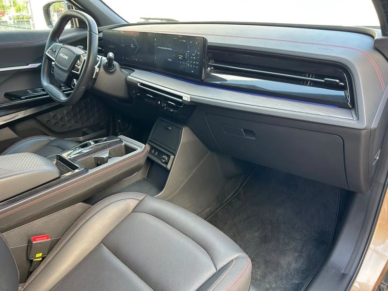 SsangYong TORRES LIMITED 1.5T 4WD 6AT 2026 - Imagen 7 de 16
