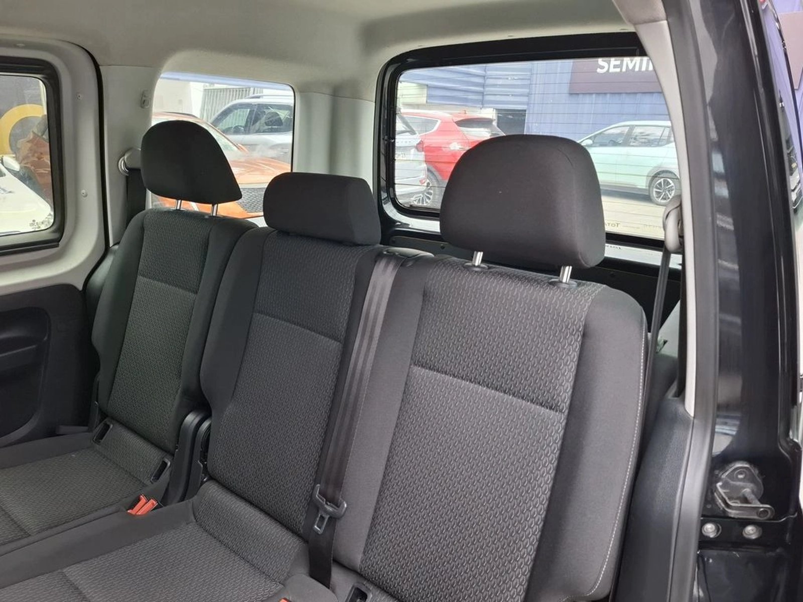 VOLKSWAGEN CADDY MT 1.6 2017 - Imagen 20 de 20