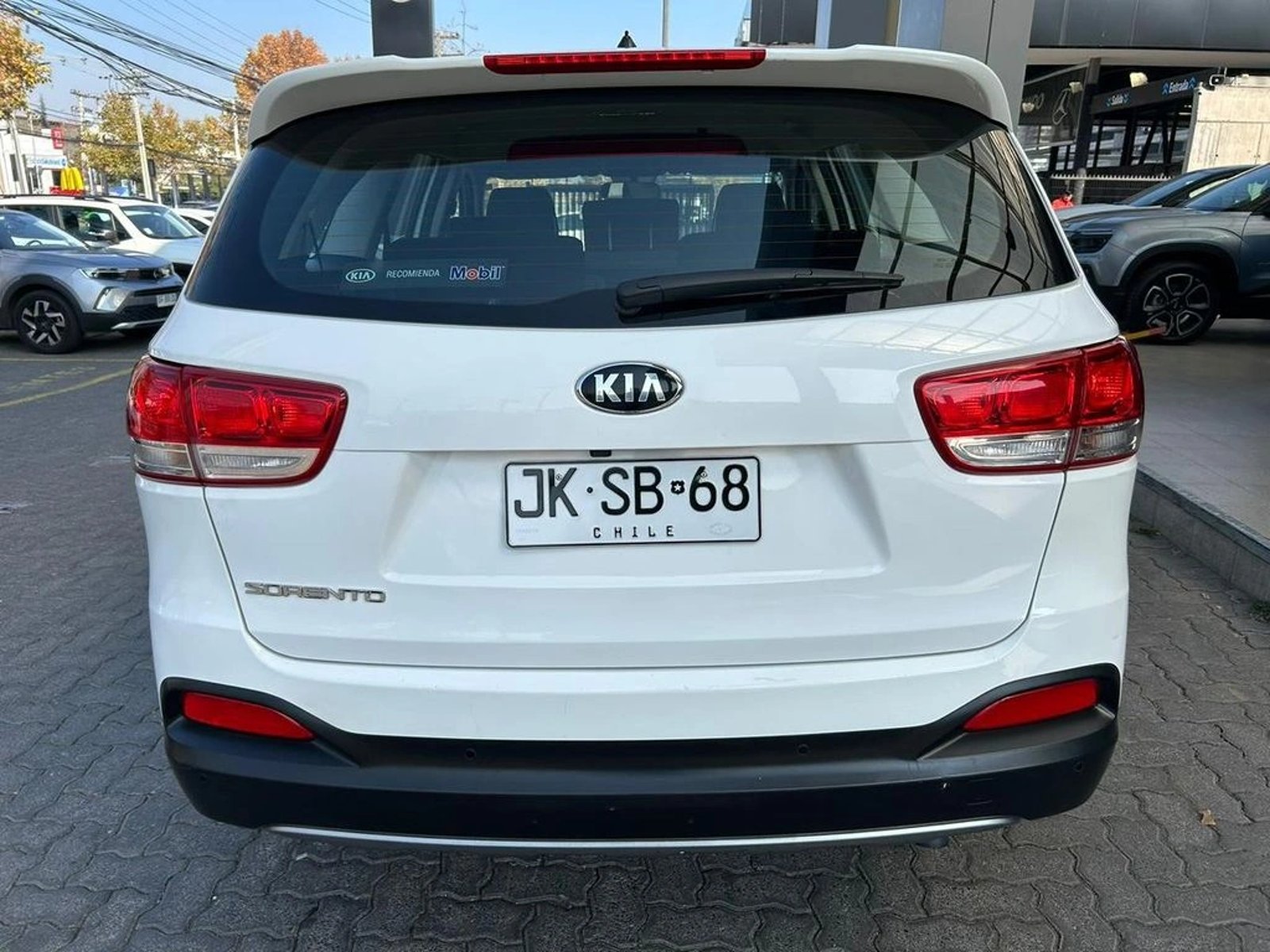 KIA SORENTO 2017 - Imagen 6 de 17