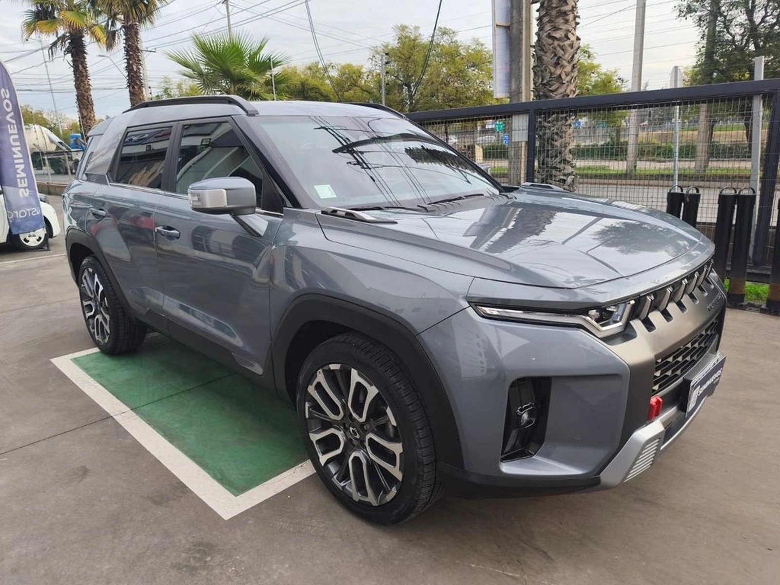 SsangYong TORRES LIMITED 1.5T AT 4X4 2024 - Imagen 4 de 20