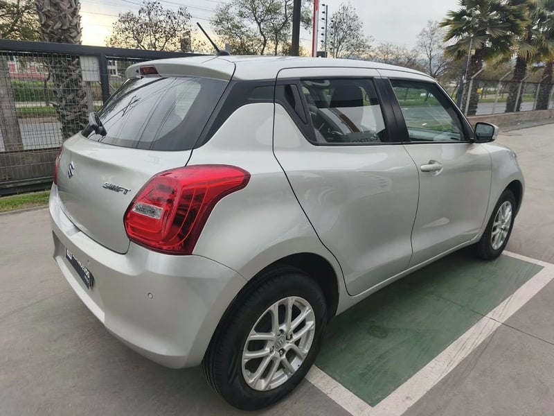 Suzuki SWIFT GL 1.2 MT 2025 - Imagen 5 de 20
