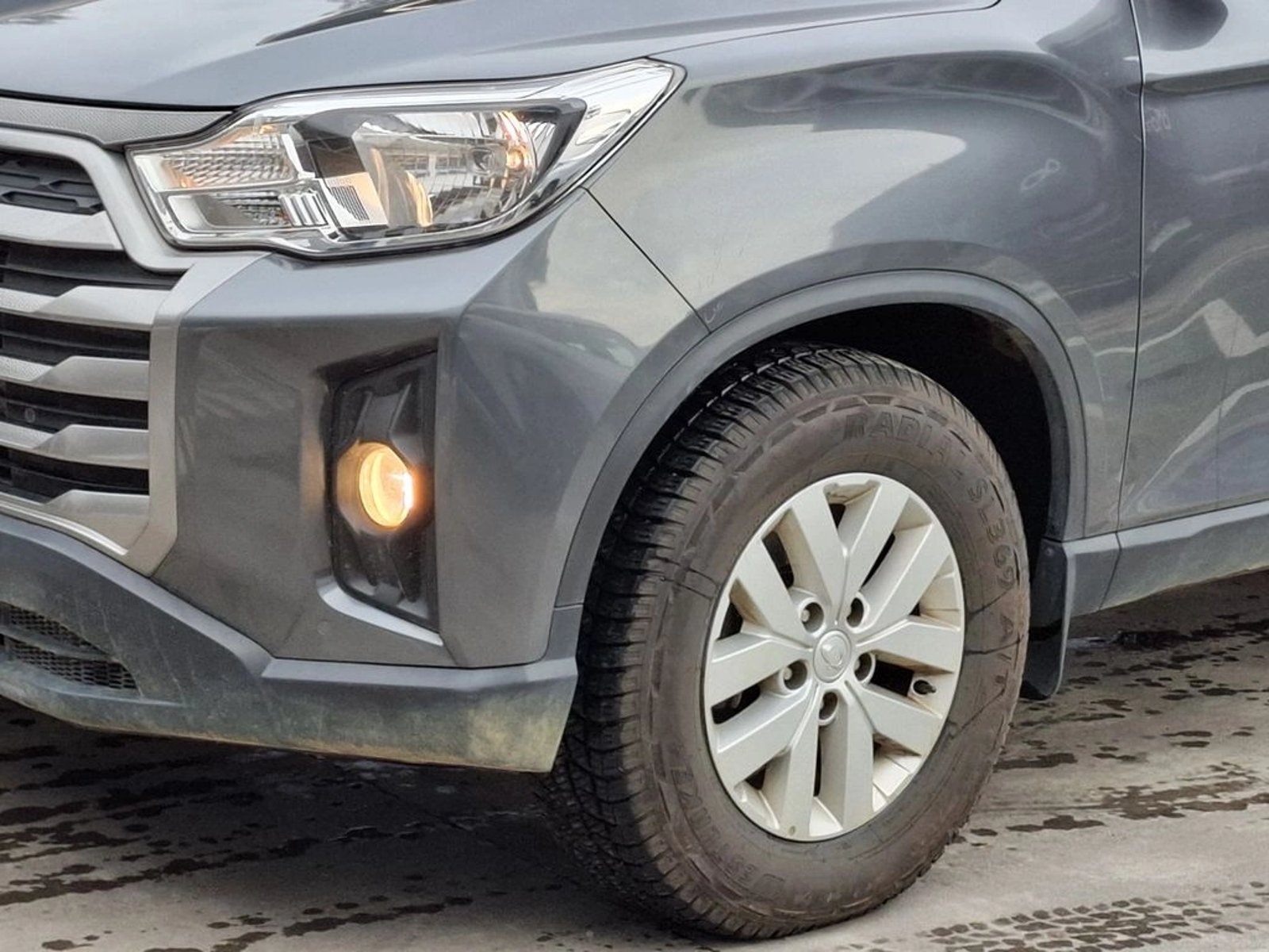 SsangYong MUSSO GRAND 4X4 2.2 D 2024 - Foto 5 de 20