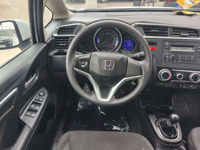 Honda WR-V WR V LX 1.5 2018 - Imagen 13 de 20
