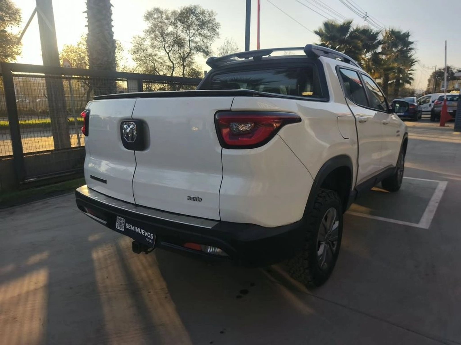 RAM 1000 BIG HORN DCAB 1.8 AUT 2021 - Imagen 6 de 20