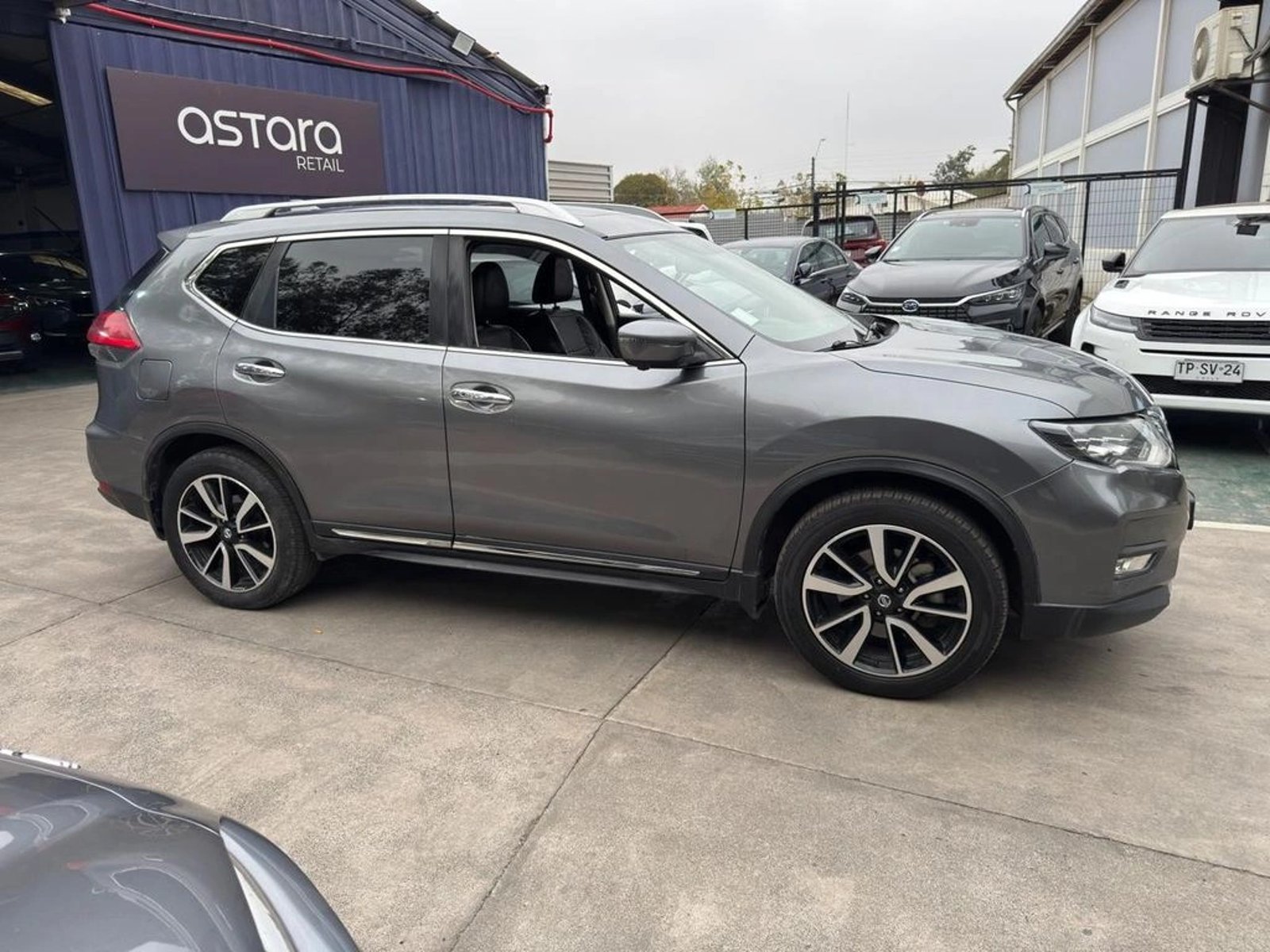 Nissan X-TRAIL 2.5 SENSE CVT 2F AT 4X4 2019 - Foto 5 de 20