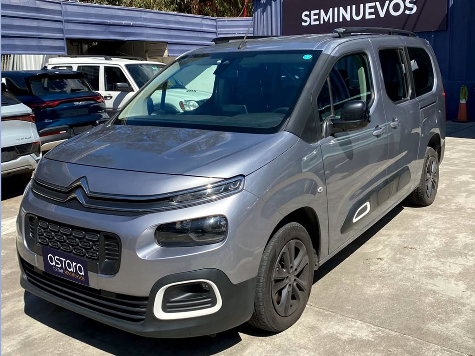 Citroën MULTISPACE 1.5 MULTISPACE XL HDI DIESEL 4X2 130 EAT AT 5P 2022 - Foto 2 de 16