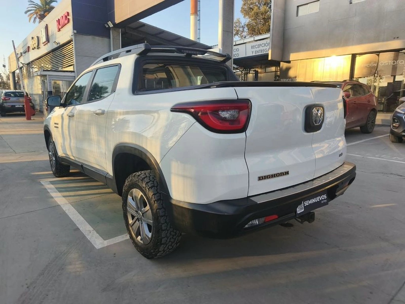RAM 1000 BIG HORN DCAB 1.8 AUT 2021 - Imagen 8 de 20