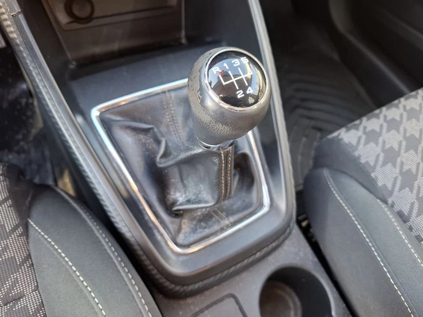 MG ZS MT 1.5 2022 - Imagen 18 de 20