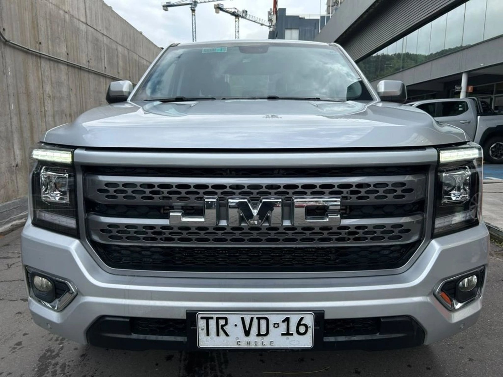 JMC GRAND AVENUE 4X4 2.3 AUT 2024 - Foto 2 de 16