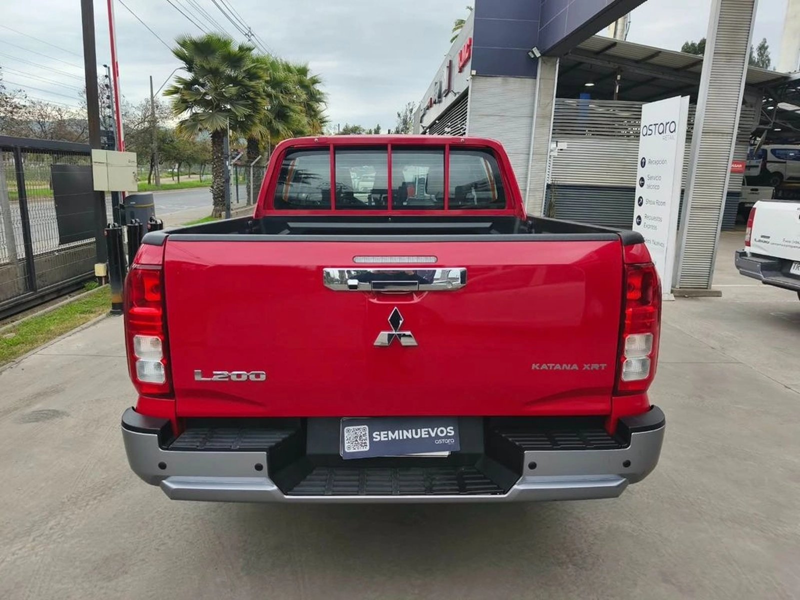 Mitsubishi L200 KATANA XRT 2.4 MT 4X4 2024 - Foto 5 de 20