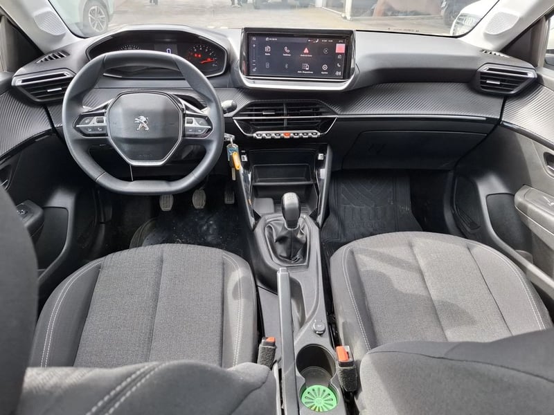 Peugeot 208 1.2 STYLE PURETECH 75 4X2 MT 5P 2023 - Imagen 15 de 20