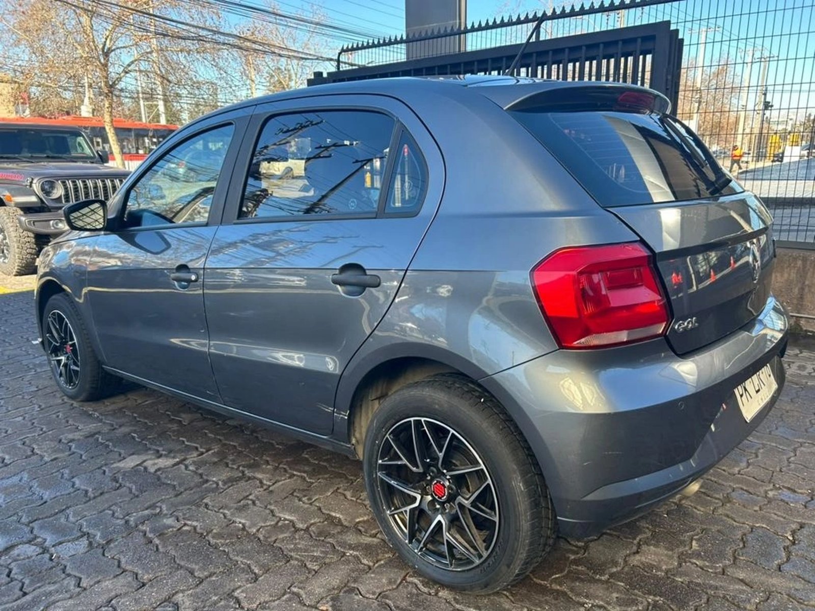 Volkswagen GOL 1.6 COMFORTLINE MT 2021 - Imagen 5 de 17