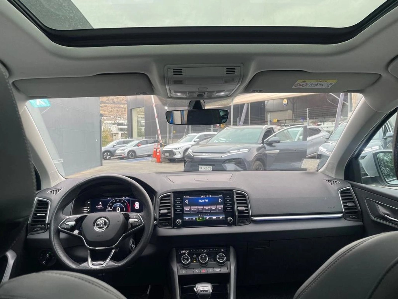 Skoda KAROQ 1.4 TSI AMBIENTE AT 2021 - Imagen 17 de 20