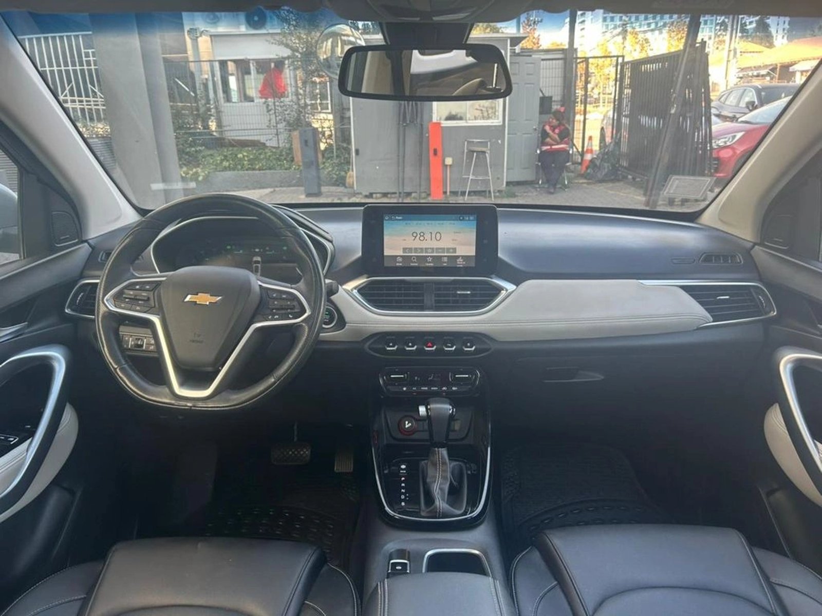 CHEVROLET CAPTIVA 2023 - Imagen 8 de 17