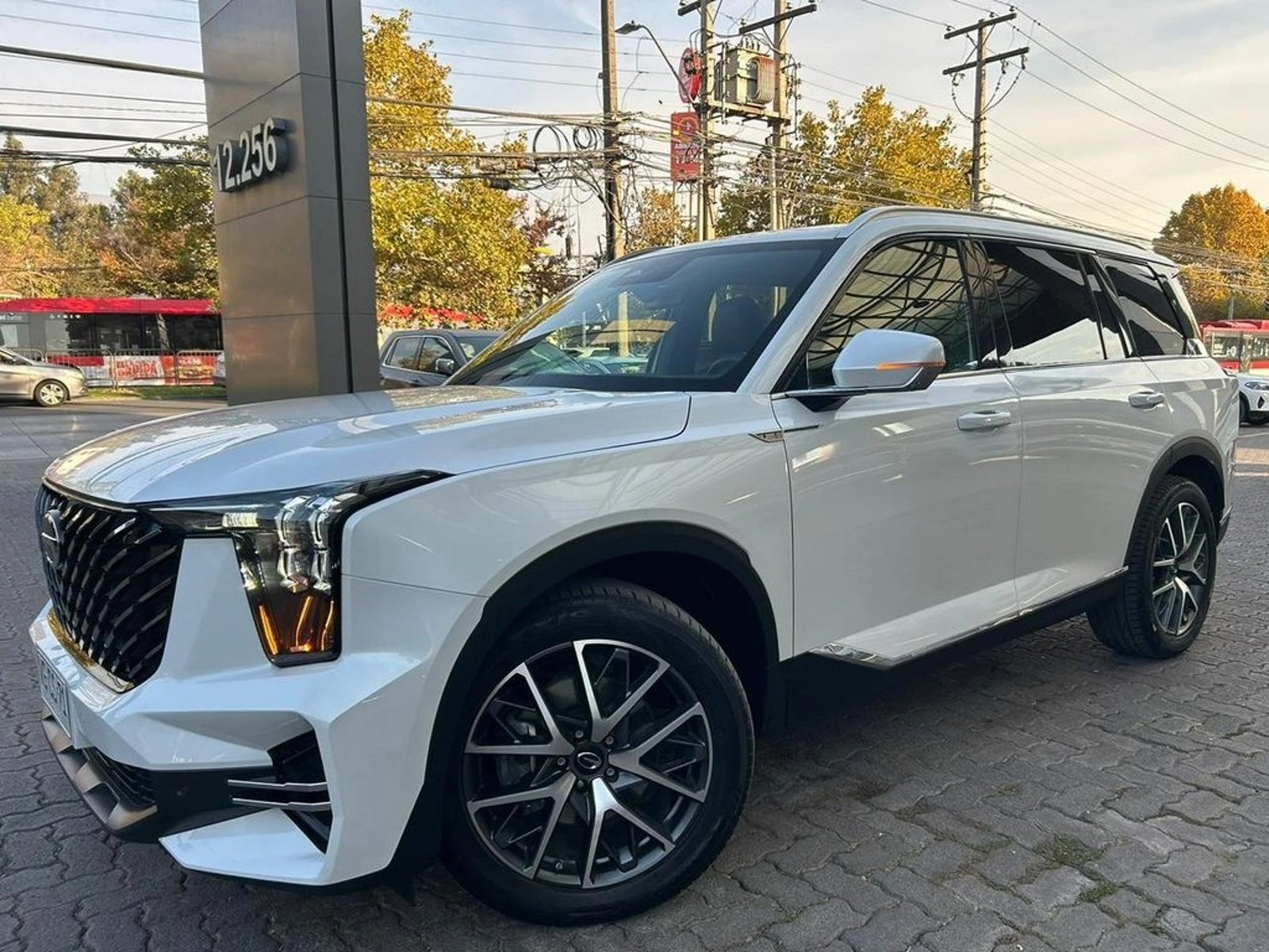 GAC Motor GS8 2.0 T GT AT 2025 - Foto 2 de 17