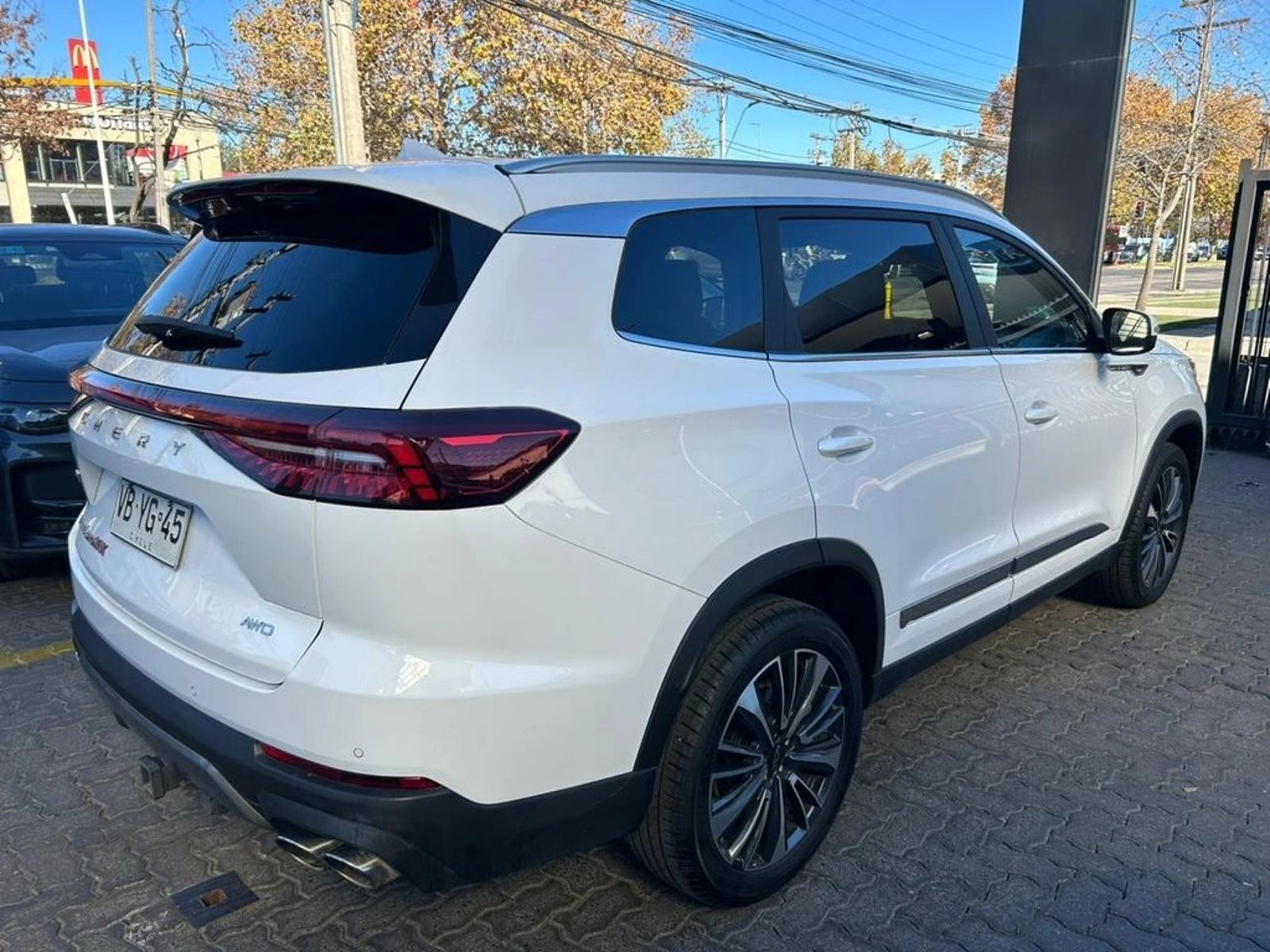 CHERY TIGGO 8 PRO 2.0T GLX AWD DCT AT 5P 2025 - Imagen 6 de 16