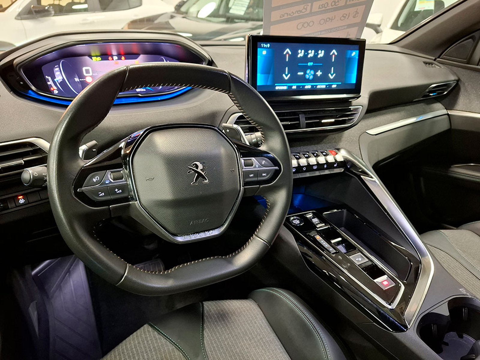 Peugeot 3008 1.6 LTS AT 2024 - Imagen 11 de 20