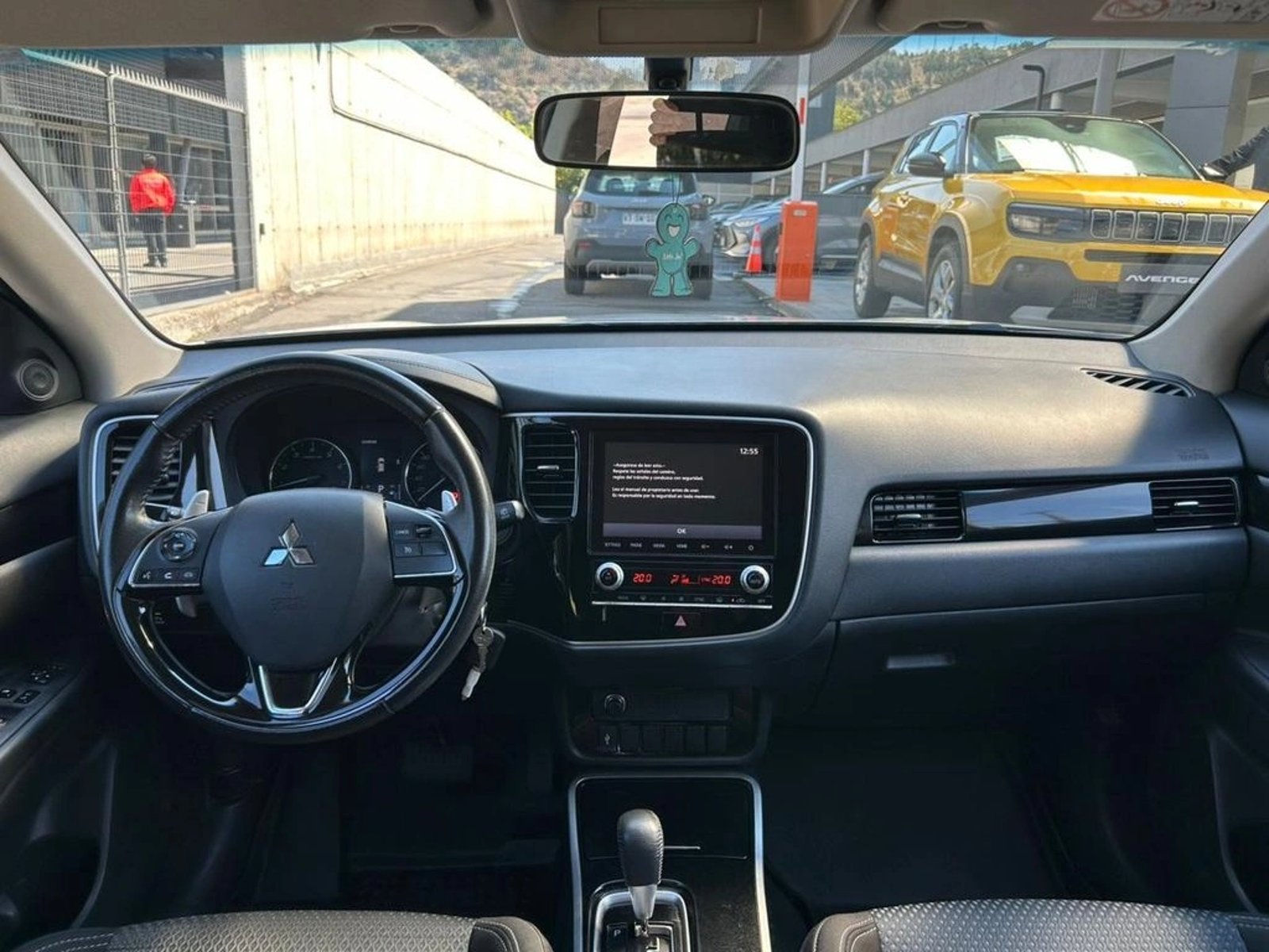 MITSUBISHI OUTLANDER 2021 - Imagen 10 de 17
