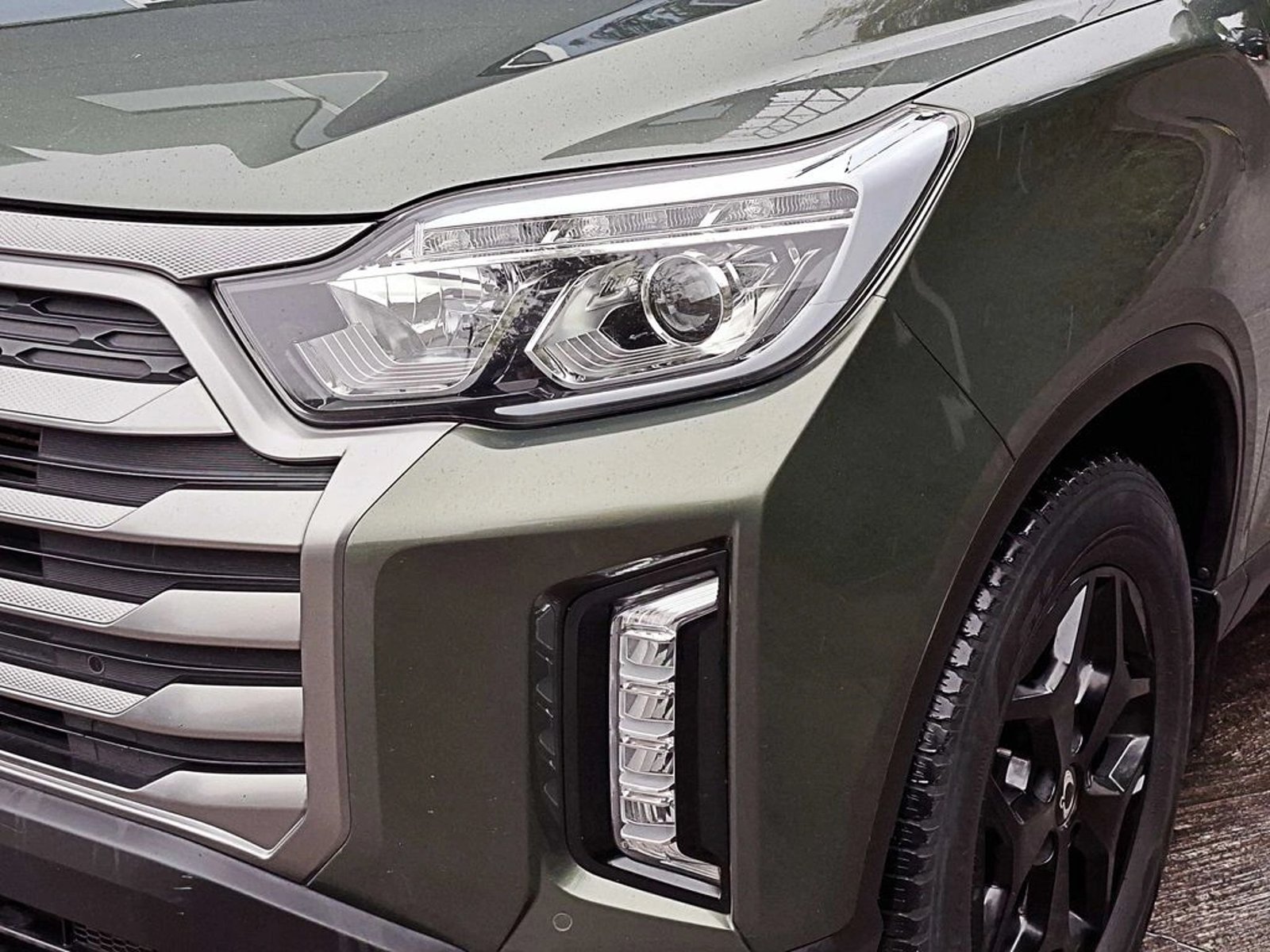 SSANGYONG MUSSO 2.2 LIMITED TD 4WD 4P 2023 - Foto 5 de 20