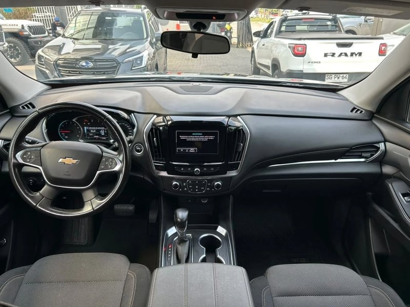 Chevrolet TRAVERSE 3.6L LT FWD AT 5P 2019 - Imagen 10 de 17