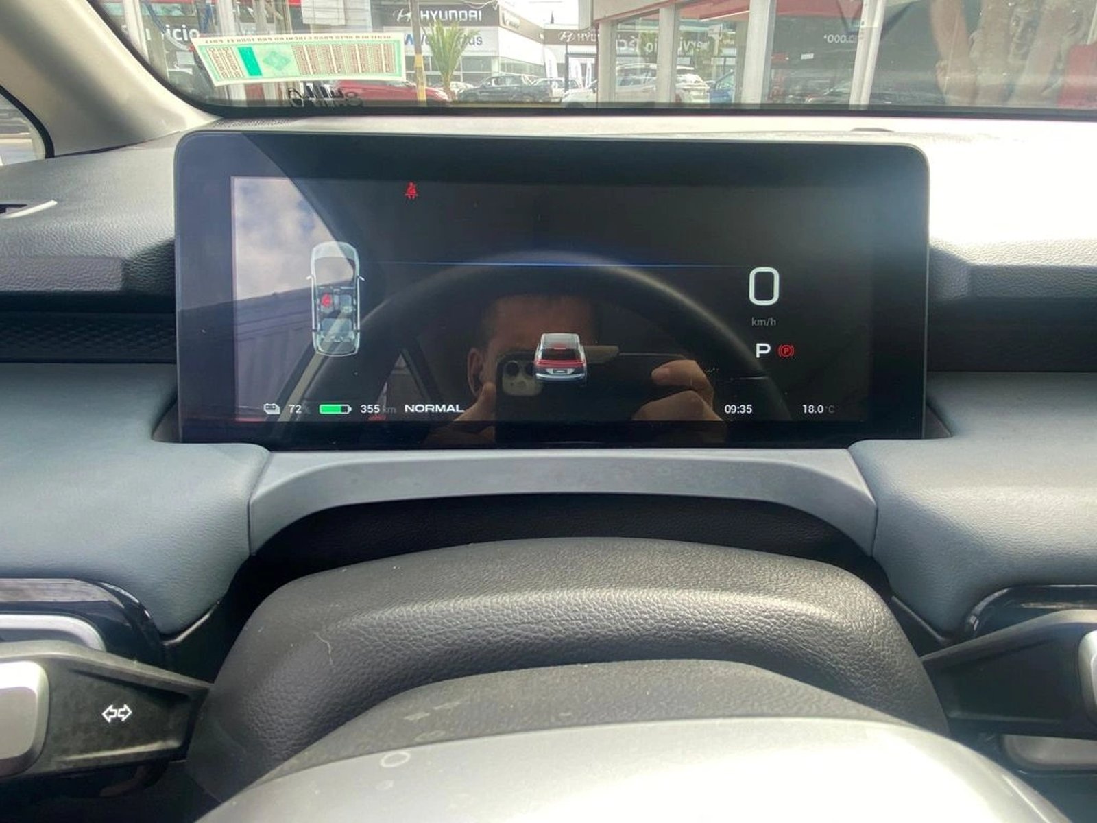 GAC MOTOR AION Y 2025 - Imagen 11 de 17