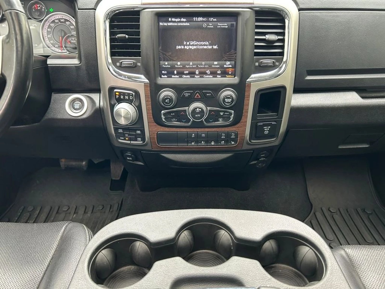 RAM 1500 3.0 LARAMIE TURBO DIESEL 4X4 CREW CAB DOB. CAB. AT 4P 2020 - Imagen 11 de 17