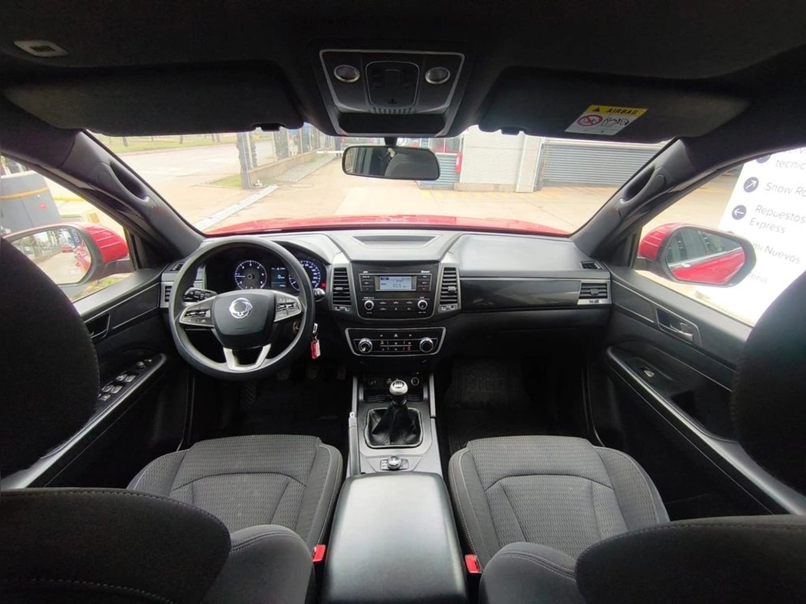 SsangYong GRAND MUSSO MUSSO GRAND 2.2 MT 4X4 2024 - Imagen 14 de 20