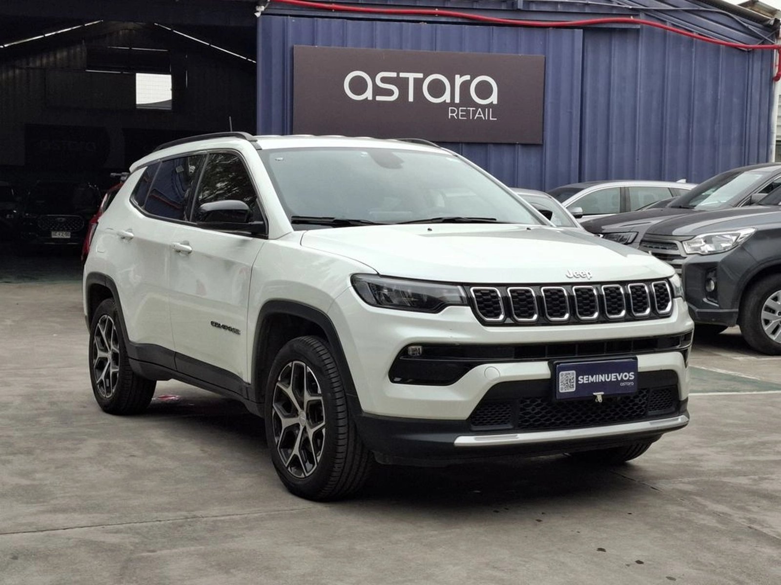 Jeep COMPASS 1.3 LONGITUDE 4X2 AT 5P 2024 - Foto 4 de 20