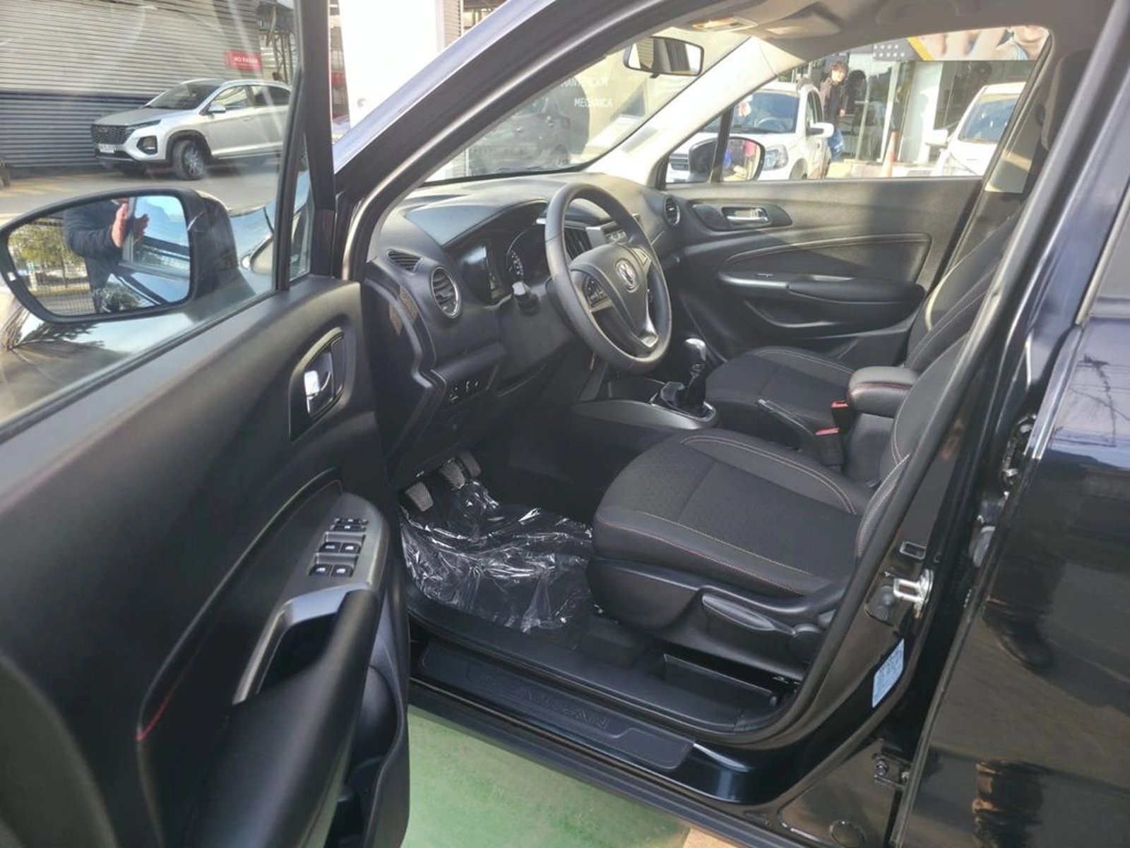 CHANGAN CS15 1.5 COMFORT MT 2025 - Imagen 10 de 20