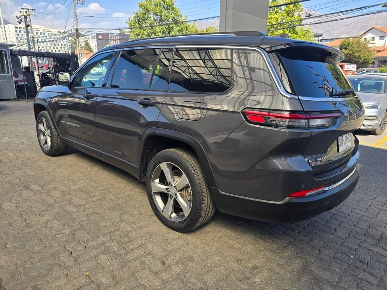 Jeep GRAND CHEROKEE 3.6 LIMITED L AT 4X4 2023 - Foto 5 de 20