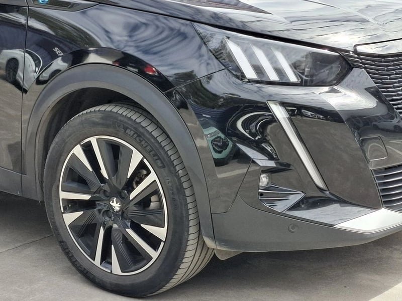 Peugeot E-2008 ELECTRIC AUT GT 2023 - Imagen 4 de 20