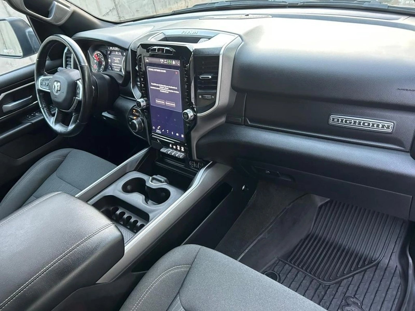 RAM 1500 2023 - Imagen 9 de 17