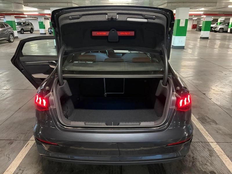 Audi A3 1.4 TFSI 35 4X2 SDN AT 4P 2022 - Imagen 9 de 18