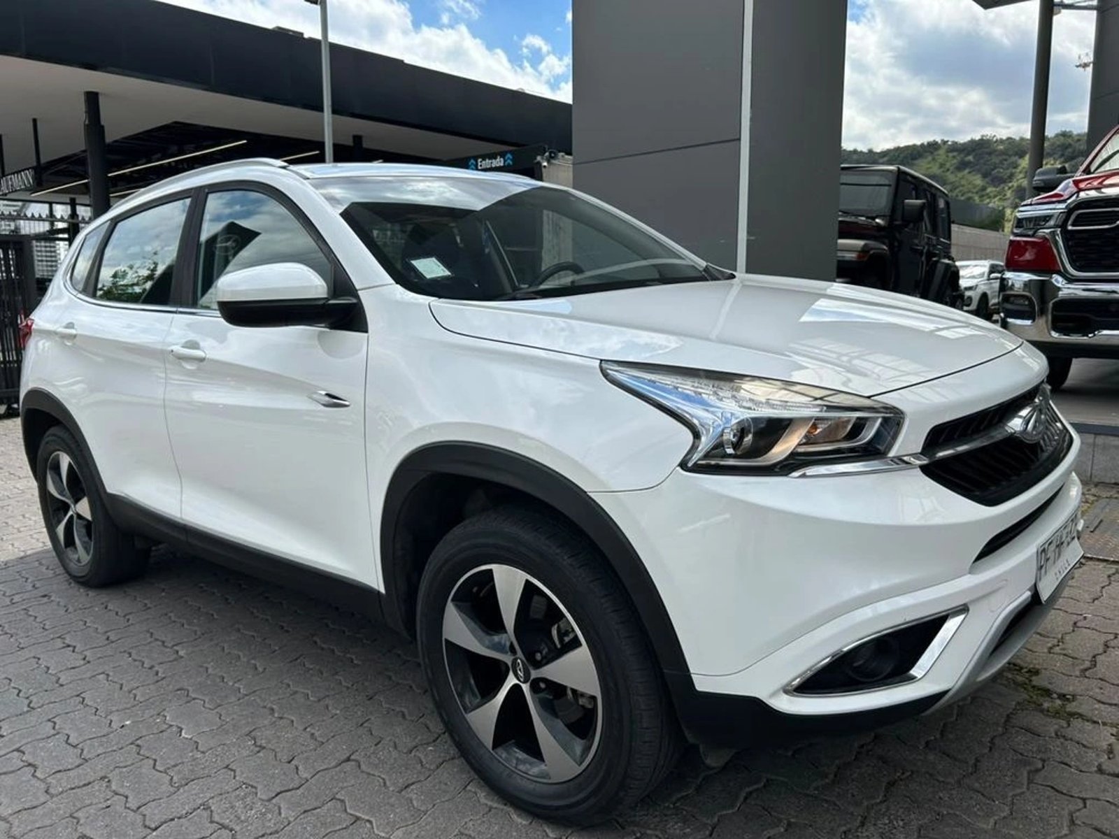 Chery TIGGO 7 GLS 1.5 TURBO MT 6 VEL 2021 - Foto 3 de 16