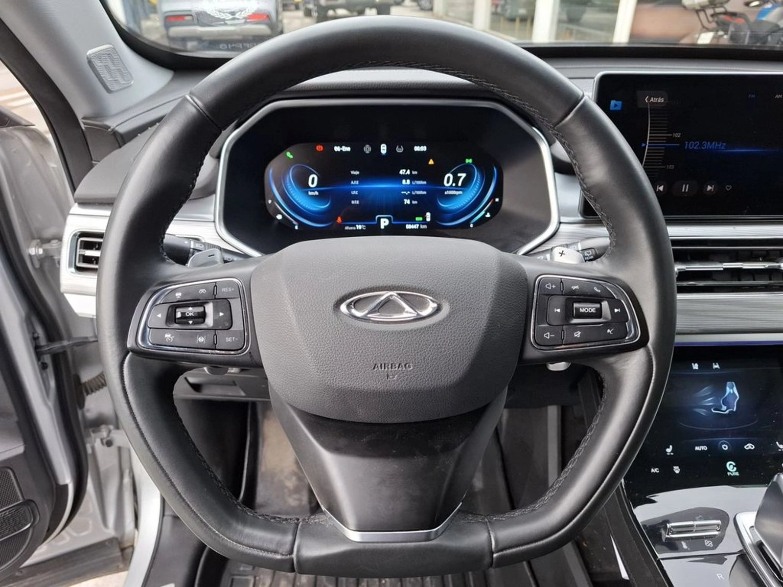 Chery TIGGO 8 PRO 1.6 GDI GLX AT 2023 - Imagen 15 de 20