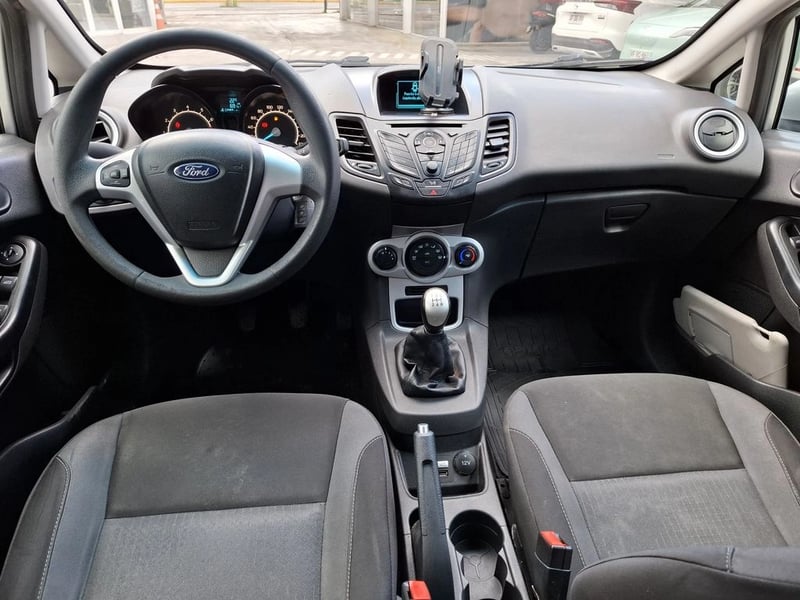 Ford FIESTA MT 1.6 2019 - Imagen 14 de 20