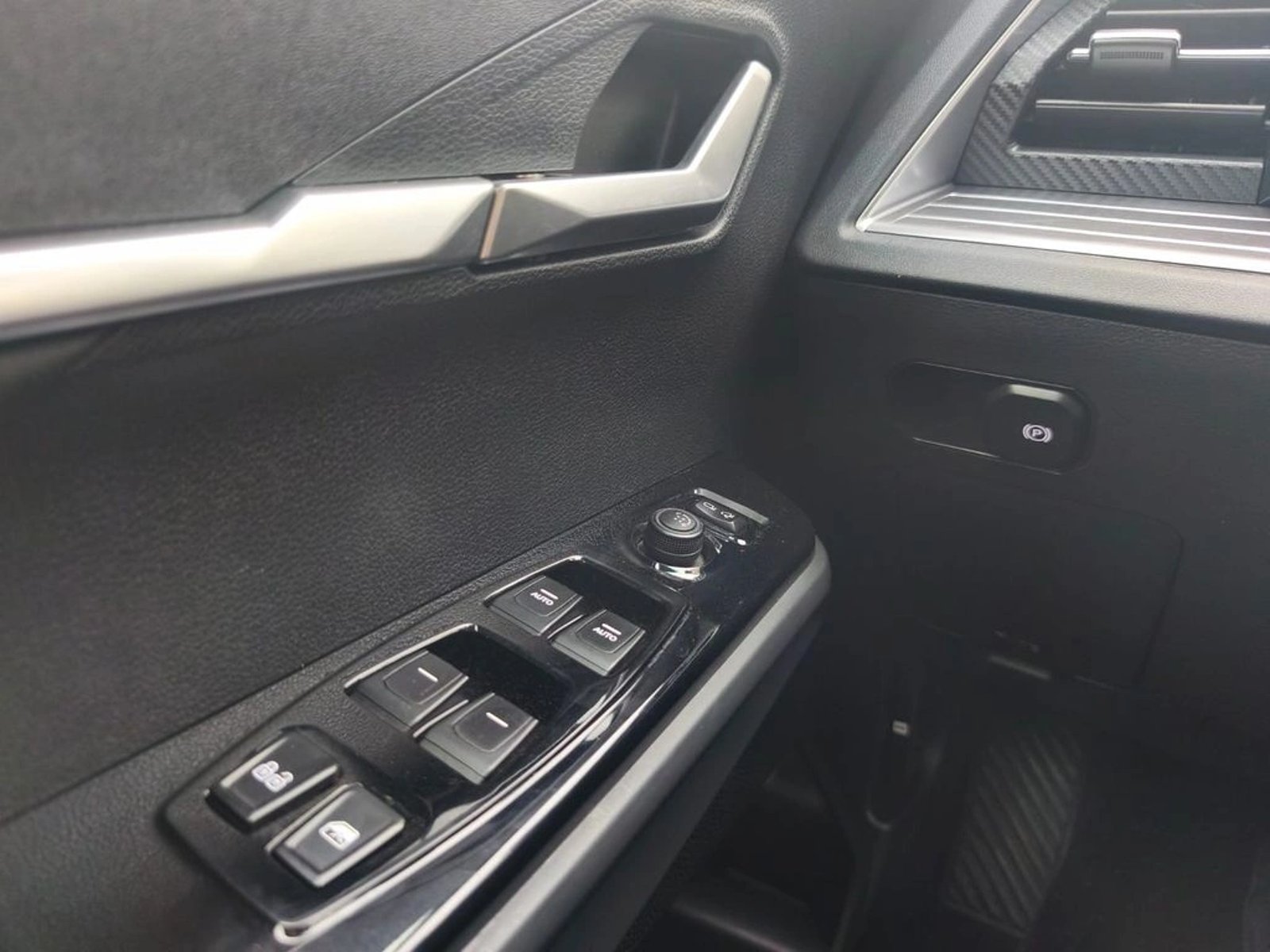 SsangYong TORRES LIMITED 1.5T AT 4X4 2024 - Imagen 20 de 20