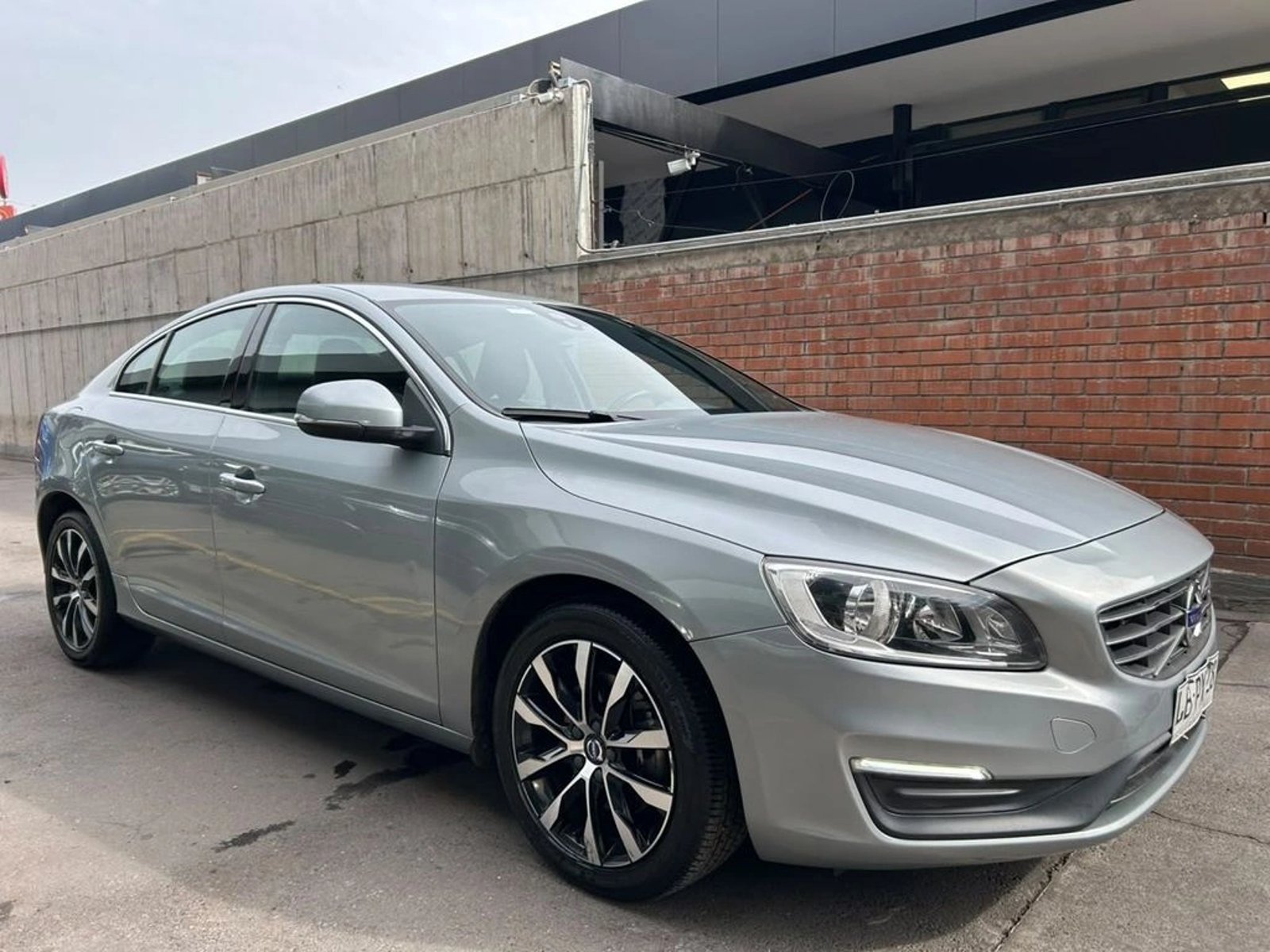 Volvo S60 T3 COMFORT AT 2019 - Foto 3 de 16