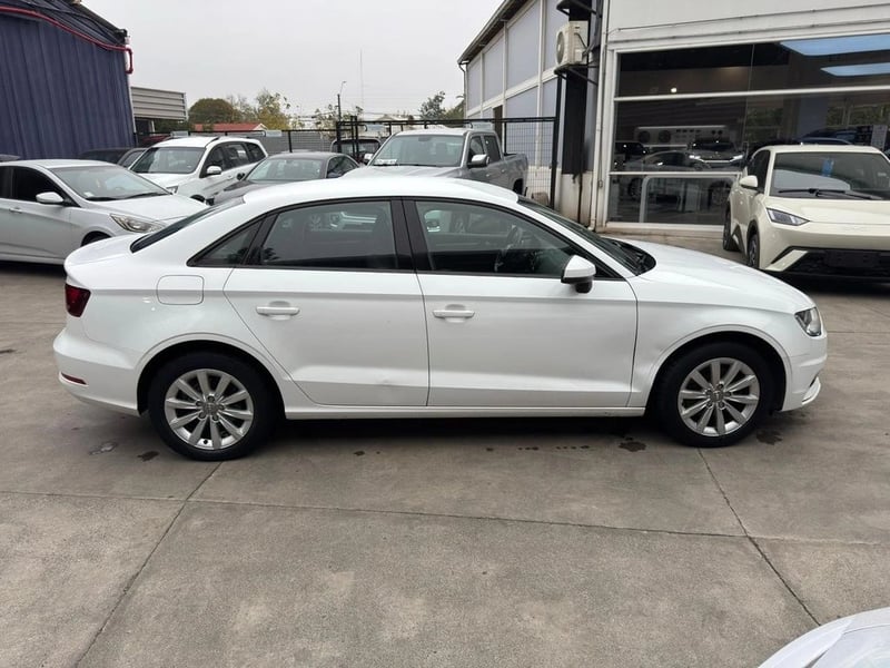 Audi A3 1.2 TFSI SEDAN MT 2016 - Imagen 5 de 20