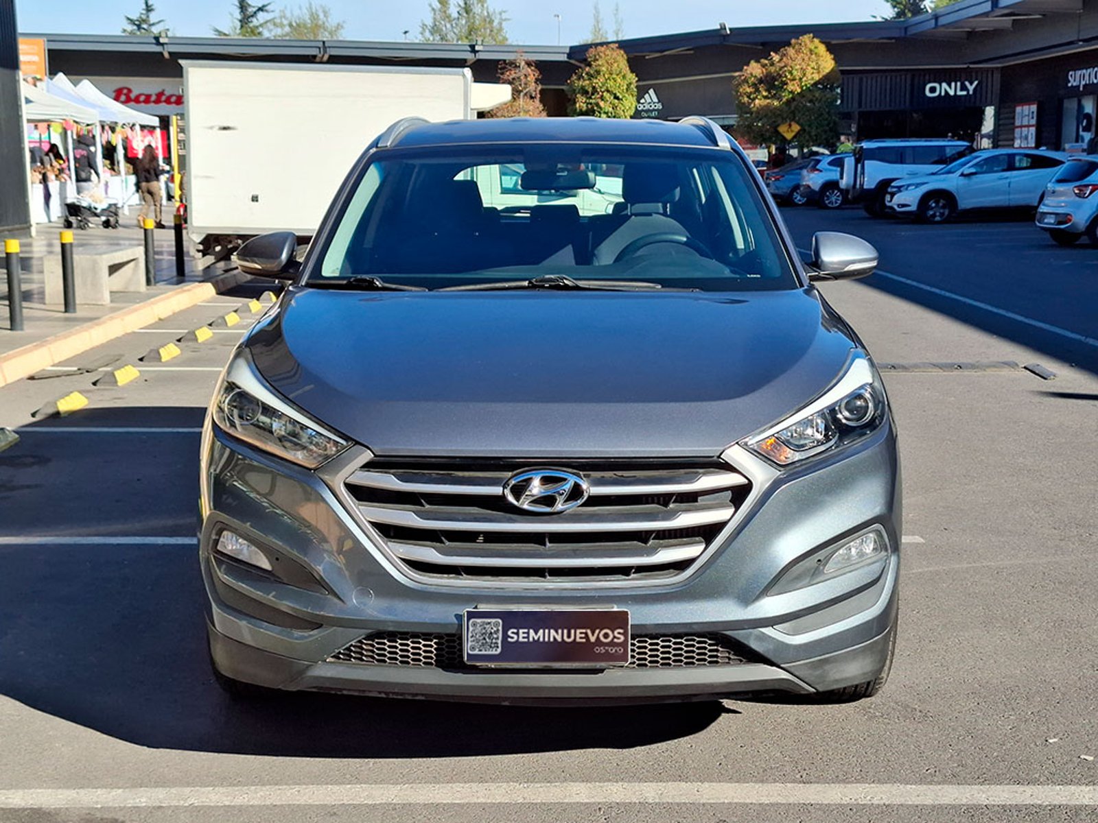 Hyundai TUCSON 2.0 PLUS DIESEL 4X2 AT 5P 2018 - Foto 3 de 20