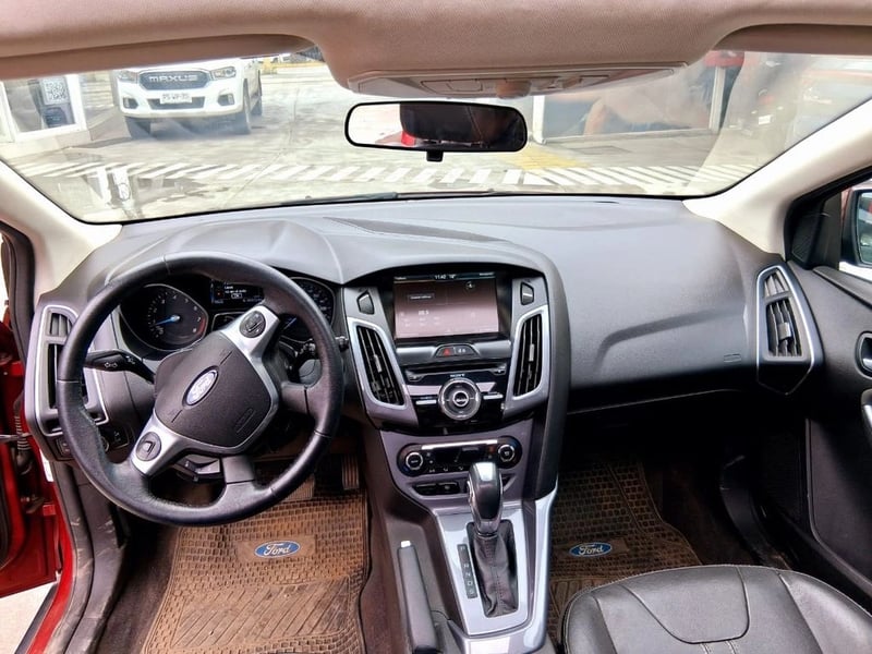Ford FOCUS NEW TITANIUM 2.0 AUT 2015 - Imagen 11 de 16