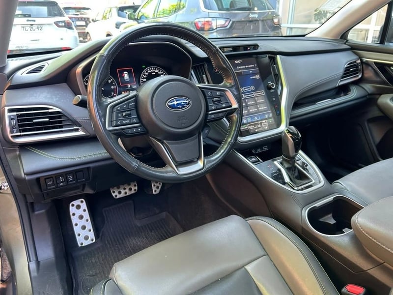 Subaru OUTBACK 2.4T Field Edition AWD CVT 2023 - Imagen 7 de 16