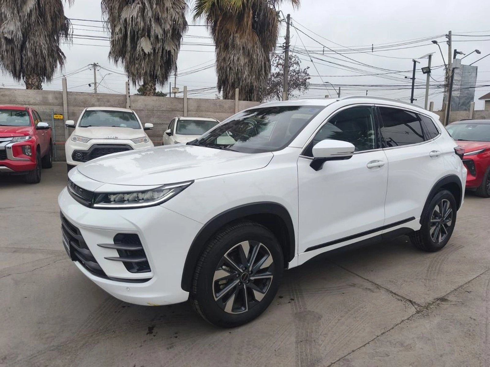 Exeed LX ADVANCED 1.5 AUT 2024 - Foto 2 de 20