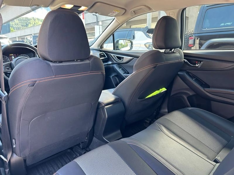 Subaru XV 2.0I AWD CVT 2023 - Imagen 8 de 16