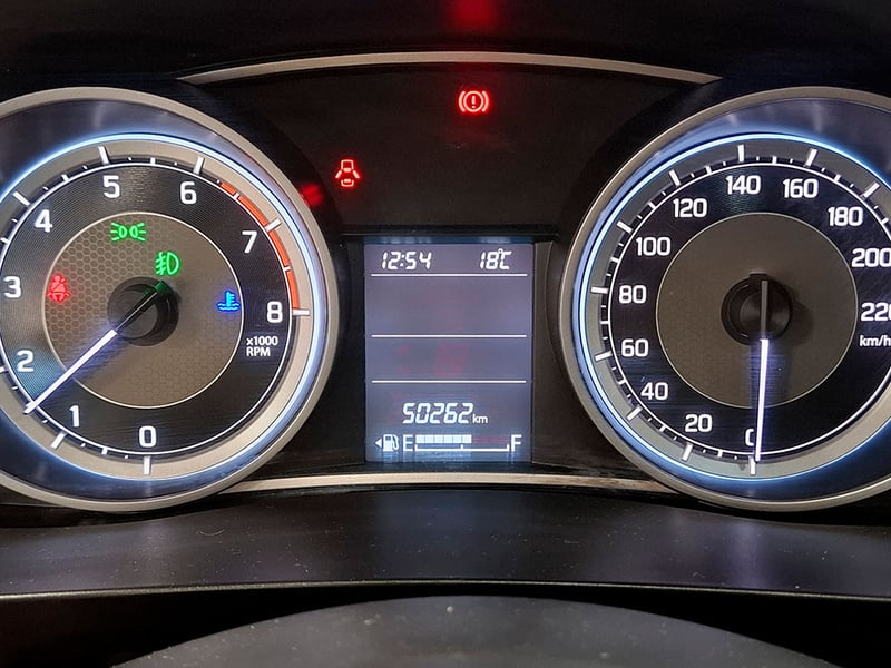 Suzuki DZIRE GLX 1.2 2023 - Imagen 12 de 20