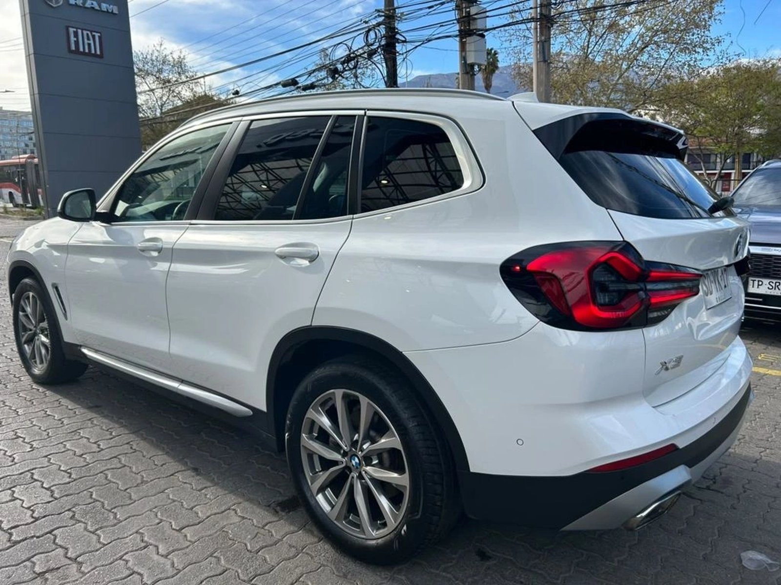 BMW X3 SDRIVE 4X2 20I 2.0 AT 2022 - Foto 4 de 15
