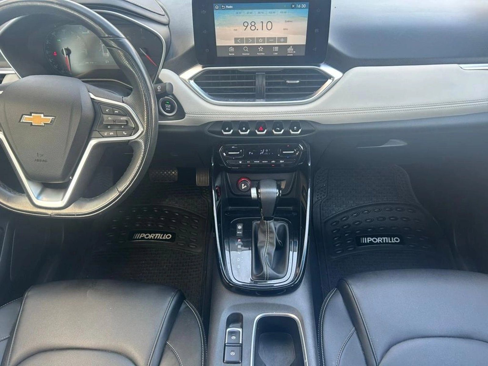 CHEVROLET CAPTIVA 2023 - Imagen 9 de 17